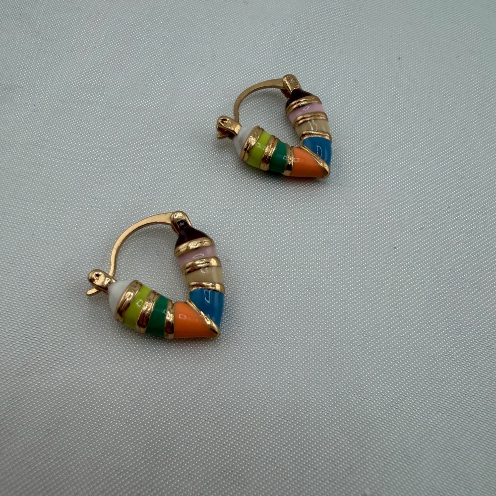 Colorful Heart Hoop Earrings Gold Plated - Picture 9 of 12